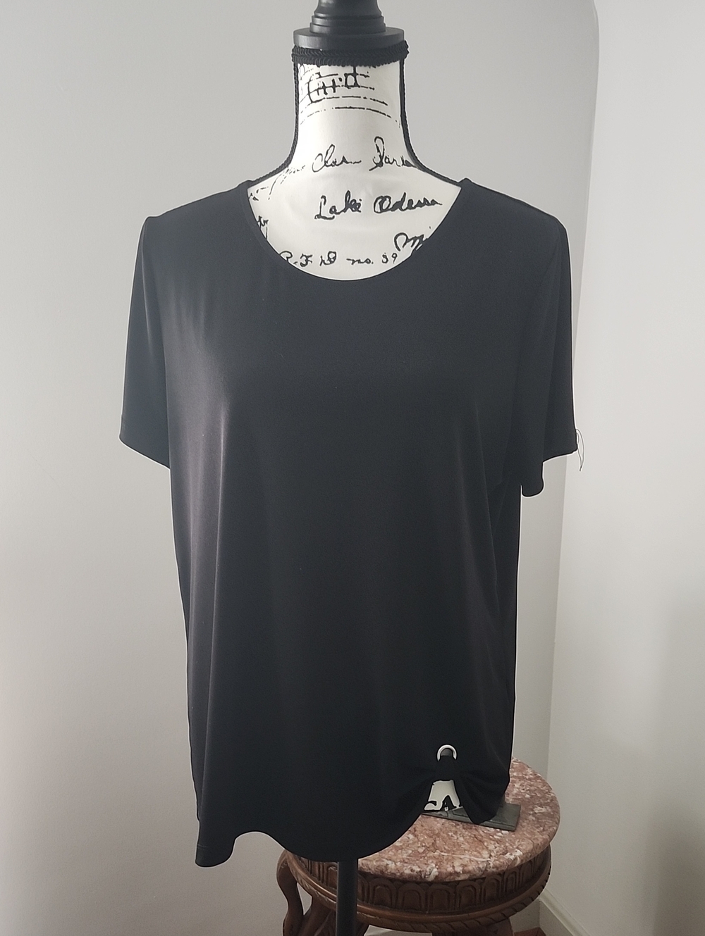 Chico's Classic Black Short Sleeve Top